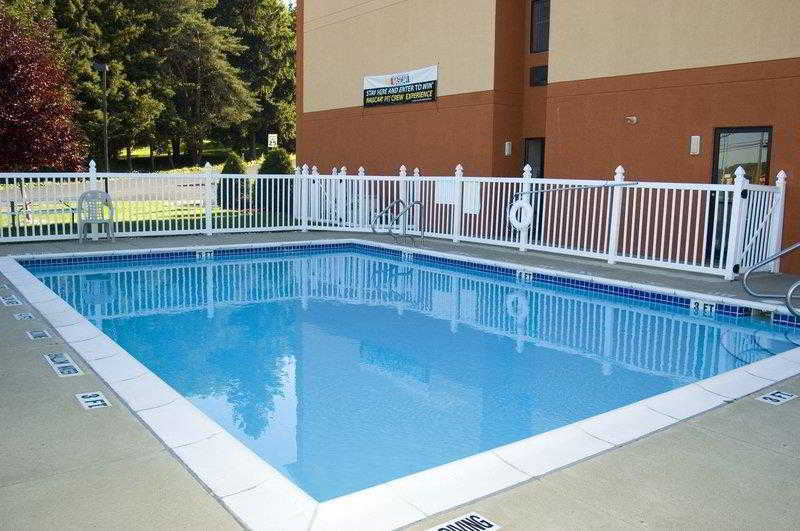 Best Western Plus Executive Inn St. Marys Facilidades foto